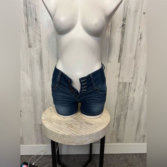 Jean shorts - Picture 1 of 6